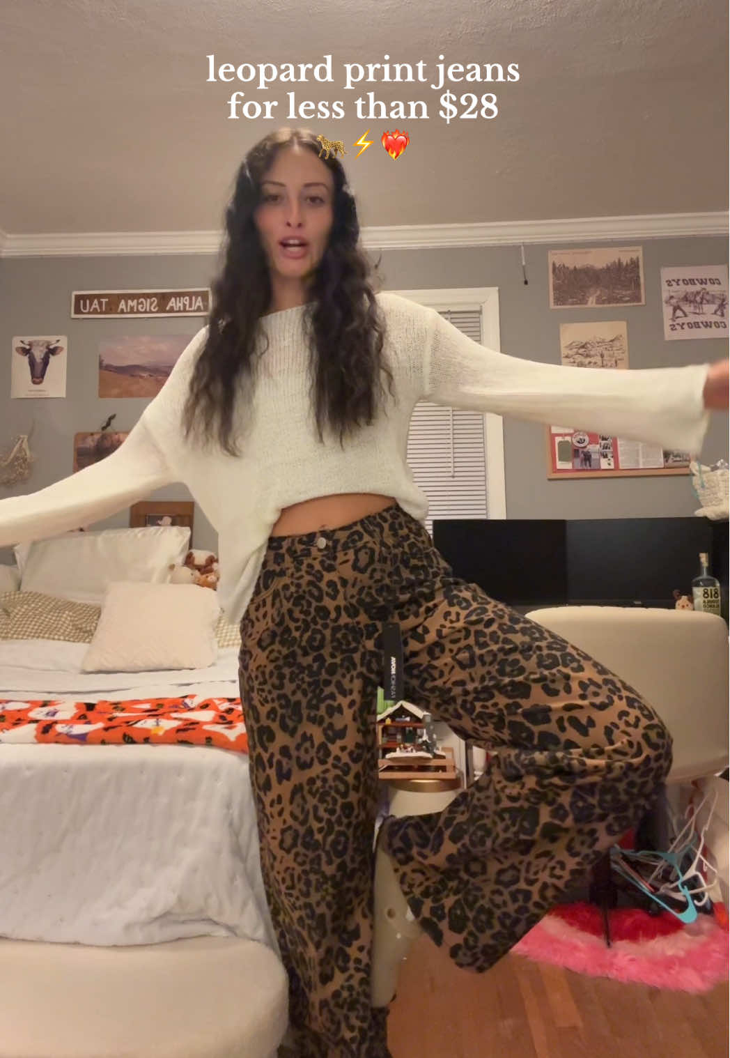 THESE PANTS ARE SO FUN #fashionnova #leopardprint #fallfashion #outfitinspo #fashiontiktok 