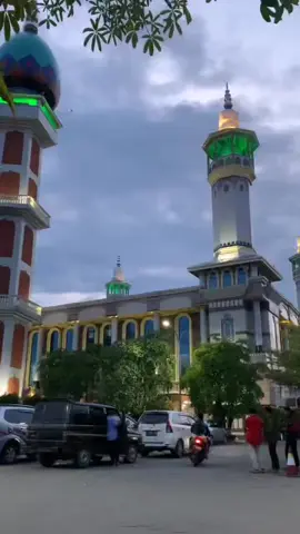 Adzan masjid luhur nada ponpes walibarokah #adzan #jokamrepost #gadingmangu #fyi 