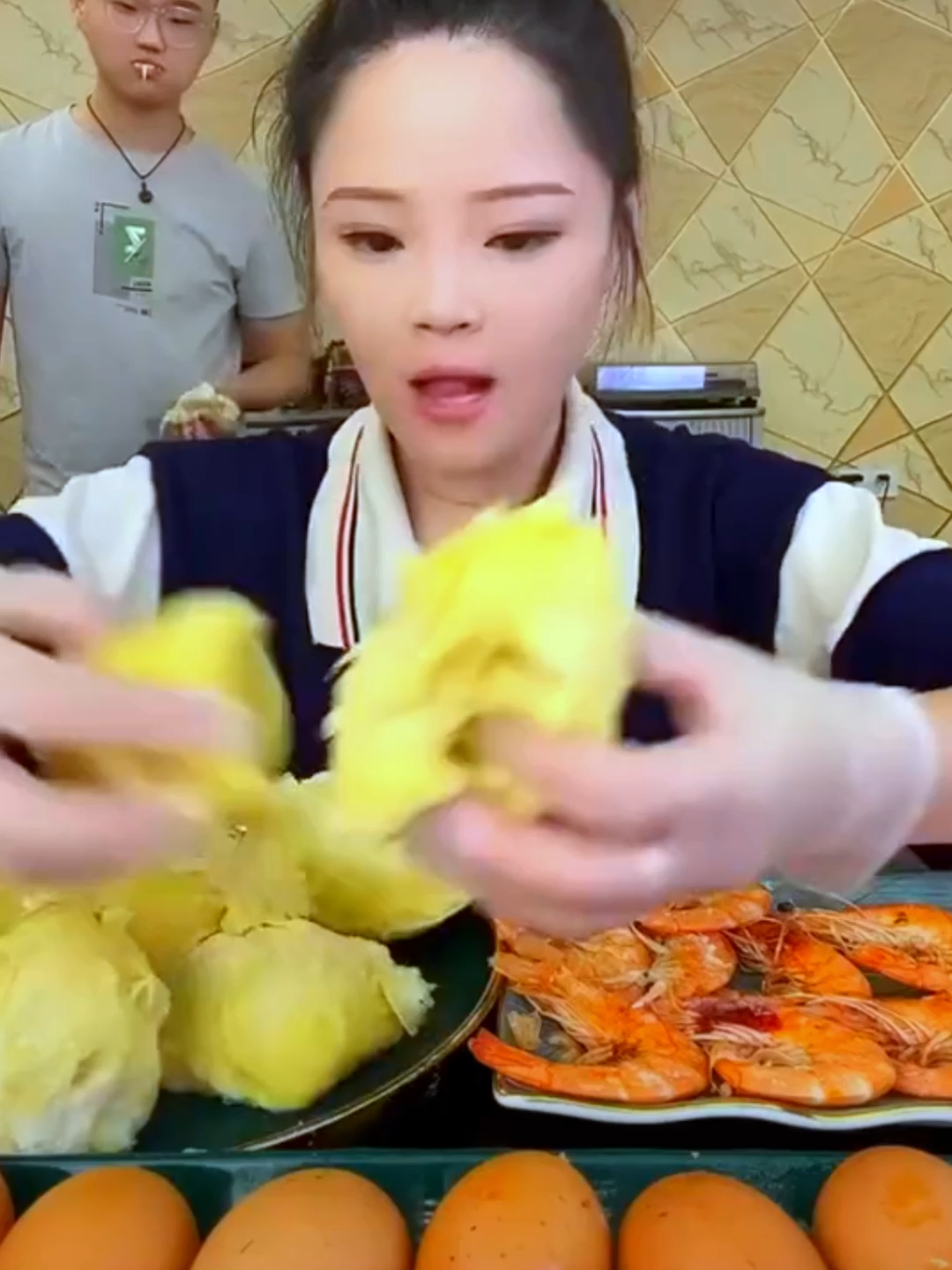 Eat ripe and juicy durian #giantchef #outdoorcooking #chinesefood #foodchallenge #asmr #futurefood #Shorts #ViralRecipe #FoodTrends2025 #GiantCooking #OutdoorFeast #ChineseCuisine #WeirdFood #ASMRCooking #FoodHacks #TikTokTrends #fyp #viral #foodtrends2025 #giantchef #chickenliver #Shorts #ViralRecipe#medienhafen #foryou #ViralRecipe #tiktok trends with boyfriend #medienhafen #TikTokTrends #ViralRecipe #foryou#ViralRecipe #tiktok trends with boyfriend #medienhafen #TikTokTrends #foryou #foryoupagе #foryouu #foryoupage #ViralRecipe #tiktok trends with boyfriend #foryoupagee #medienhafen #TikTokTrends #foryou#foryou #foryoupagе #foryouu #foryoupage #ViralRecipe #tiktok trends with boyfriend #foryoupagee #medienhafen #tiktoktrends2018sticker #tiktoktrends_tk #tiktoktrendsetter #tiktoktrends2018sticker #foryou #foryoupagе #foryoupage #foryouu #ViralRecipe #tiktok trends with boyfriend #foryoupagee #medienhafen #TikTokTrends #TikTokTrends #tiktoktrends2018sticker #tiktoktrends_tk #tiktoktrendsetter #foryoupagе #foryoupage #ViralRecipe #tiktok trends with boyfriend #foryouu #foryoupagee #medienhafen #foryoupageofficiall #foryoupageofficiall #foryoupage❤️❤️ #TikTokTrends #tiktoktrends2018sticker #tiktoktrends_tk #tiktoktrendsetter #foryoupagе #foryoupage #ViralRecipe #tiktok trends with boyfriend #foryoupagee #foryouu #medienhafen #foryoupageofficiall #foryoupage❤️❤️ #foryoupageofficiall #TikTokTrends #tiktoktrends2018sticker #tiktoktrends_tk #tiktoktrendsetter #foryoupagе #foryoupage #ViralRecipe #tiktok trends with boyfriend #foryoupagee #medienhafen #foryou #foryouu