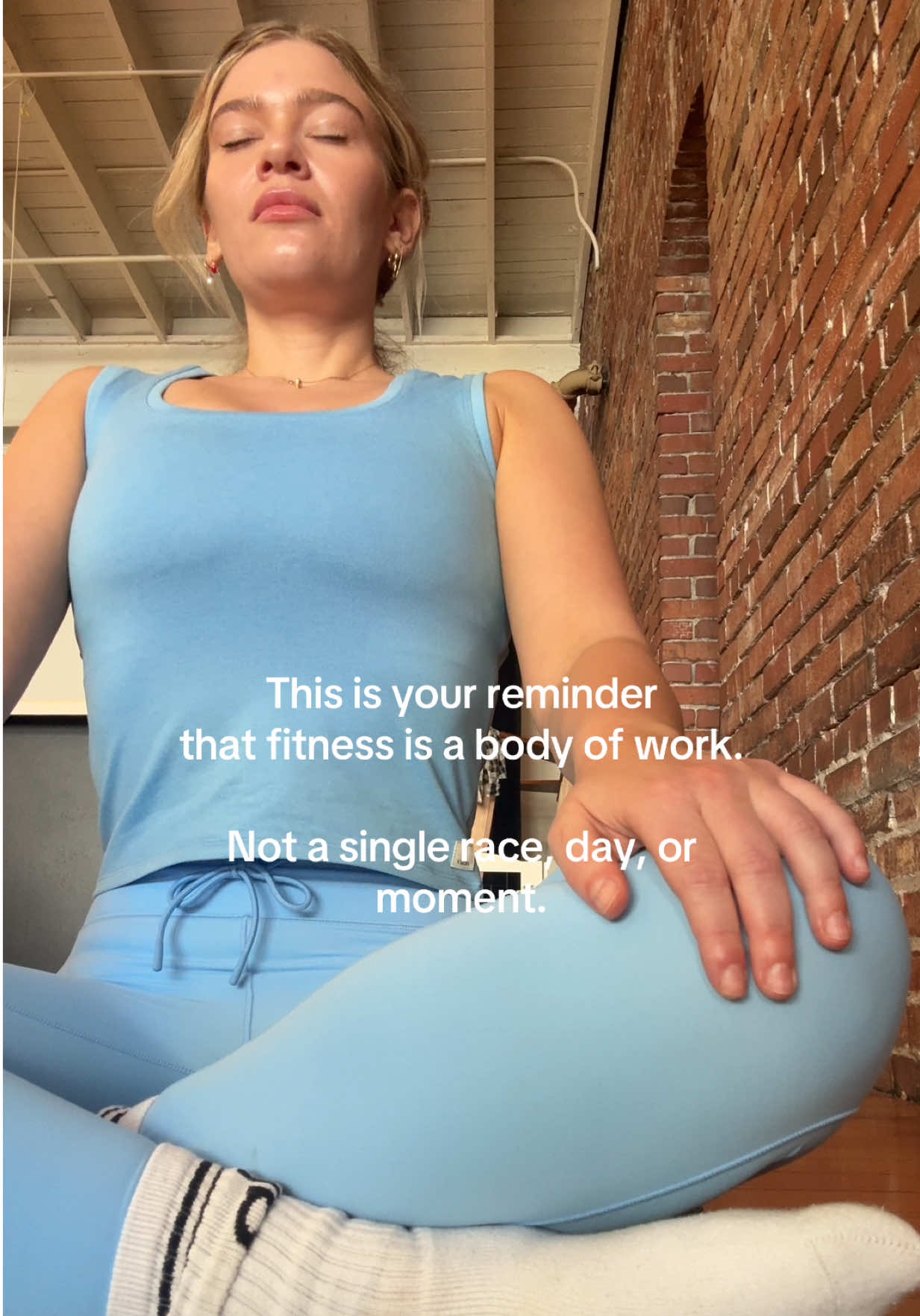 It’s the journey, not the destination that counts. Also @lexi.pappas had a really good podcast episode on this idea and I’m forever inspired by her. #fitnessjourney #runningjourney #fitnessinspiration #runninginspiration #fitnessinfluencer 