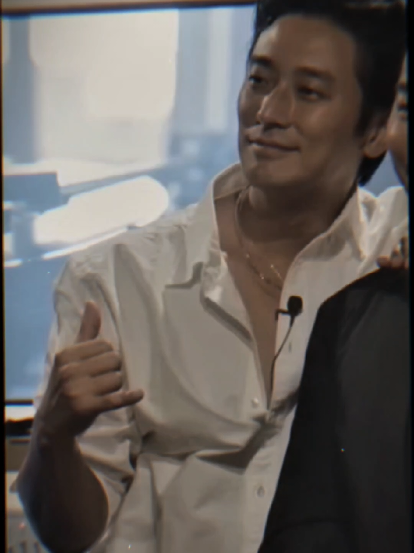 có tí men vào ×10 độ bá❤️‍🔥 t chỉ để ý áo của ảnh thoiii#jujihoon #xh #fyp #viral #capcut 
