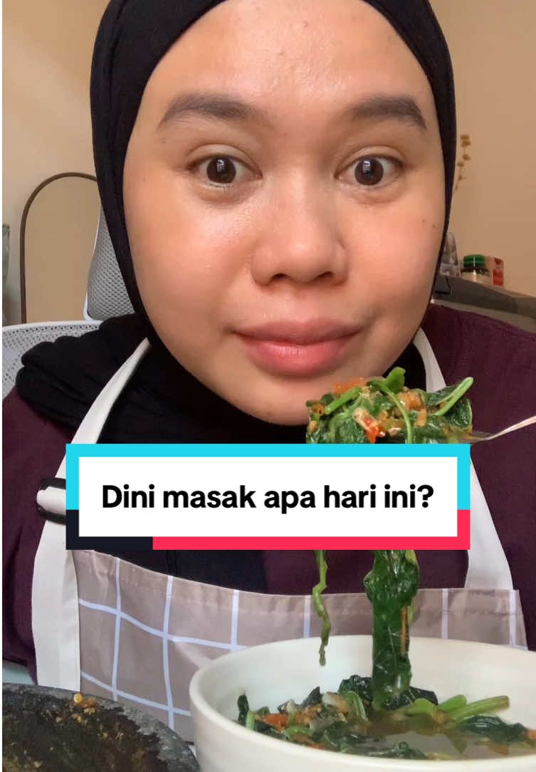 Makan apa hari ini?  Hari ini Aku makan bening bayam pake sambel teri, uenakk bangett  #creatorsearchinsights  #makanapahariini #masakapahariini 