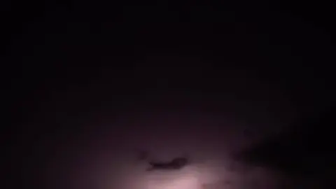 ابرقي ولا ارعدي ⚡️🧡🌧️