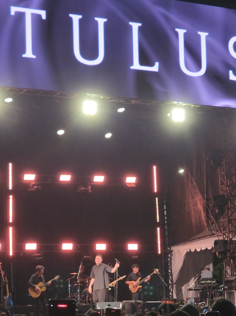 takkan lagi ku sebodoh ini, larut di dalam angan-angan tujuan #tulus #samarinda #stacas #sewindu 