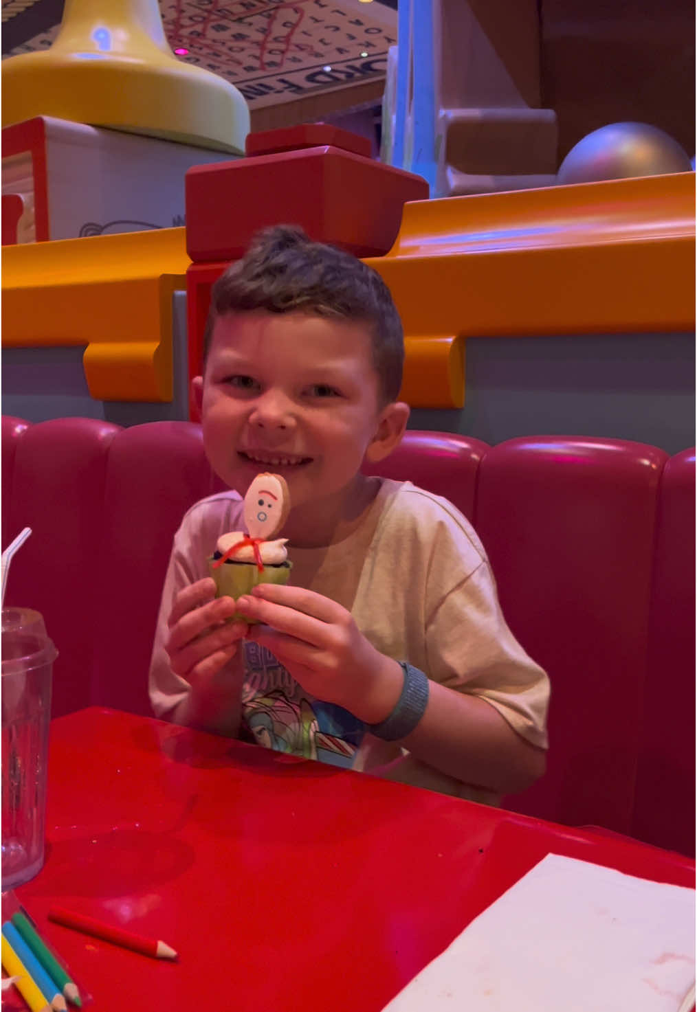 Woodys Roundup Rodeo barbecue! Hollywood studios Disney World! 🤠 #fyp#foryou#foryoupage #rounduprodeobbq #rounduprodeo #hollywoodstudios #disney #disneyworld #toystory 