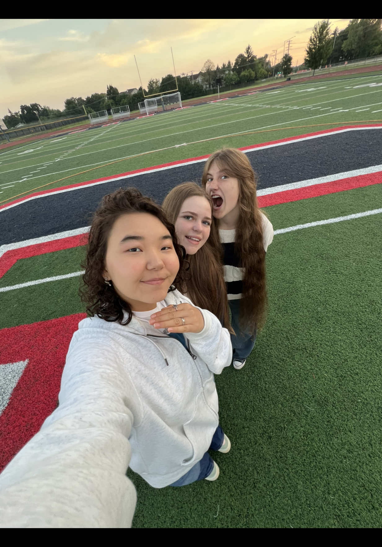 I promise this is the last video from Senior Sunrise🫣☀️ #fyp #usa #tiktok #🇺🇸 #senior #highschool #senioryear #2026 #seniorsunrise #schoollife 