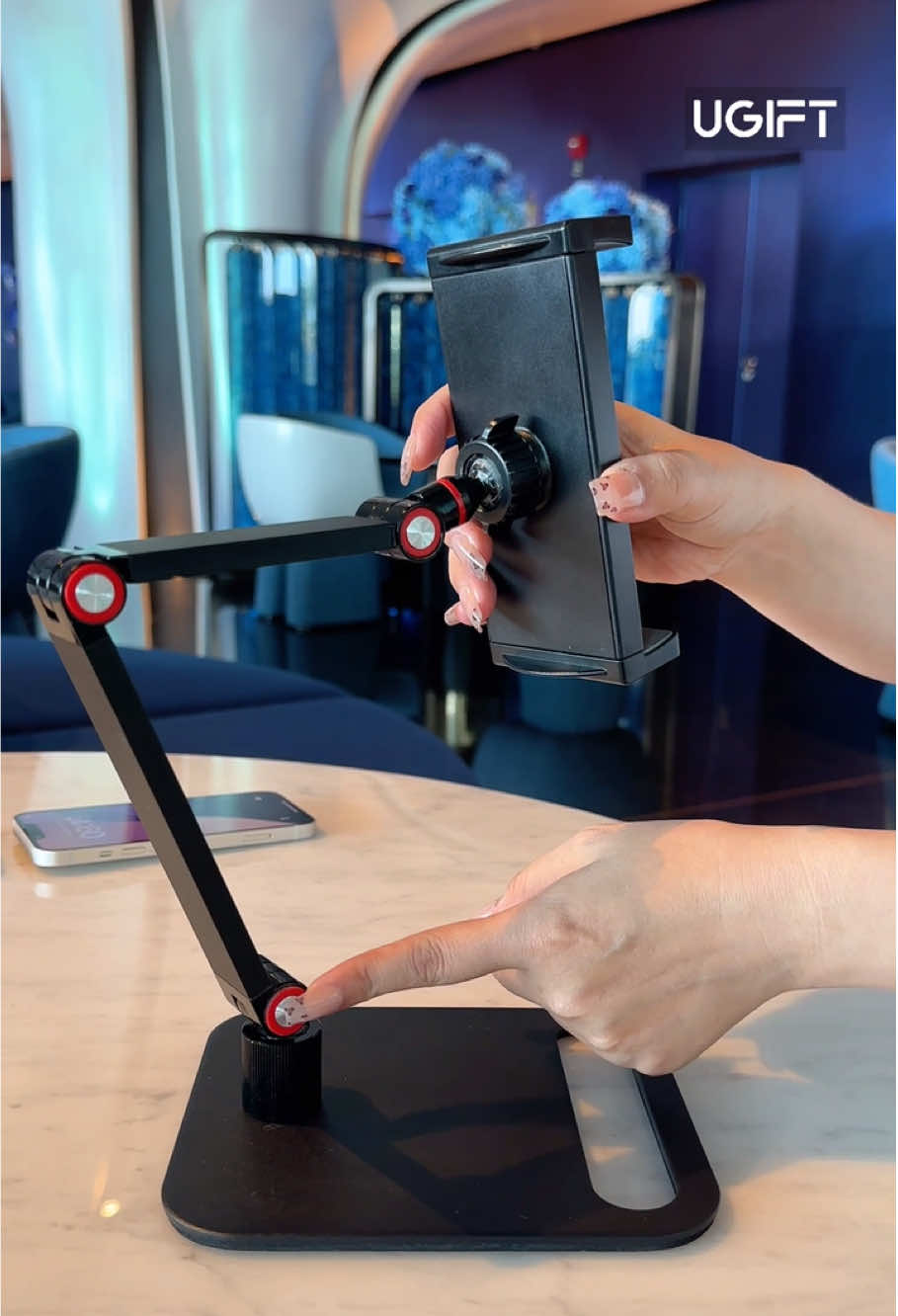 The flexible arm bends exactly how you want it every time. #FlexibleArm #PerfectAngle #CustomView