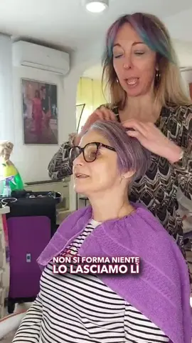 👰🏻‍♀️Come rendere il tutto un po' più frizzante, restando col colore naturale💐 📲 347 157 52 80 📞 0444 89 69 13 Via Alcide De Gasperi, 10 Ponte di Barbarano, Vicenza #neiperte #capelli #parrucchieri #hair #hairstyle #vicenza #pontedibarbarano