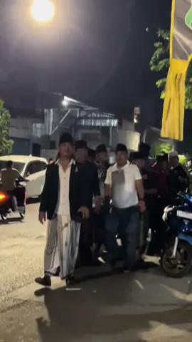 Rutinan Arisan Master Crew Surabaya Salam Becce,an Sedejeh @CABE @🌠DARAHPENGEMBARA🌠 @𝙎𝘼𝙇𝙄 𝙆𝙃𝘼𝙉 𝙅𝘼𝙔𝘼 @𝙆𝙀𝘽𝙀𝘽𝘼𝙎𝘼𝙉  new soraya @𝘽𝘼𝙉𝙂 𝙈𝘼𝙄𝙇 89 @𝘾𝙐𝙈𝘼 𝙆𝘼𝙈𝙐 @𝘼𝙇𝙒𝙄 𝘼𝙎𝙈𝘼𝙍𝘼 @Imam Syafii @Raja Gubta @💓IMELL OMA MUDA❤️❤️ @TATA JESSICA #surabaya #surabayaterkini 