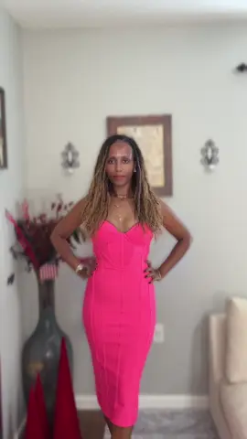 Ladies, if you want that soft elegant glow✨this is the dress💕🌸እሔን ቀሚስ ከለበሽ አለመታየት አይቻልም🥰#elegantstyle #tiktokmademebuyit #ethiopian_tik_tok🇪🇹🇪🇹🇪🇹🇪🇹 #fashiontiktok #fyp @Fashion Nova 