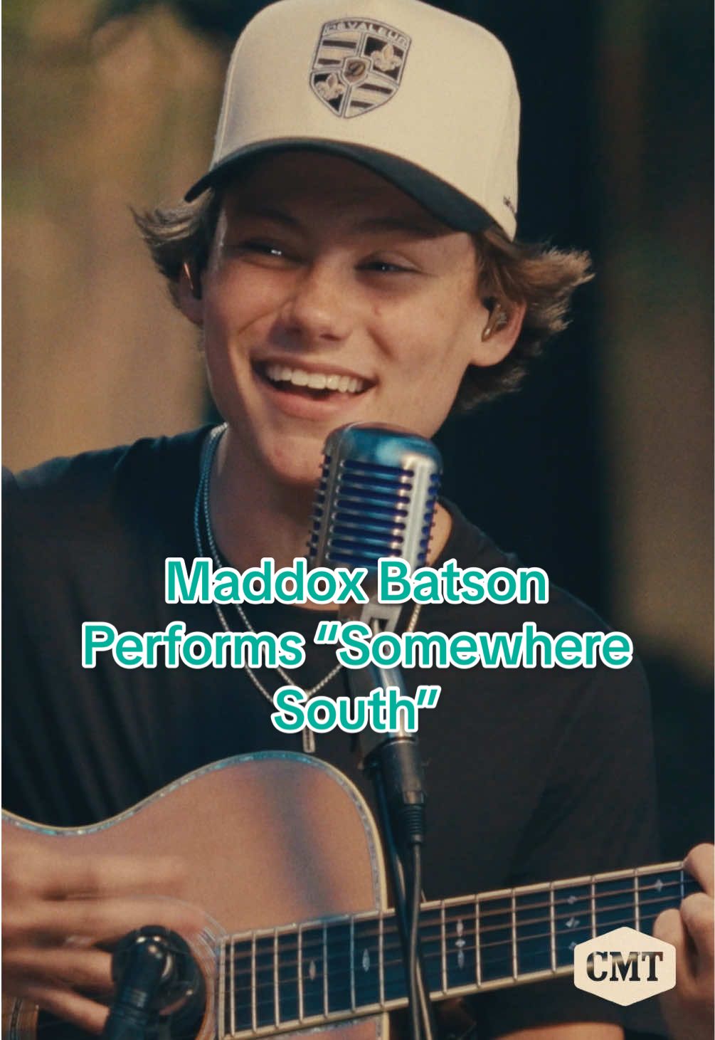 Got no doubt, you're #somewheresouth 👀💛 #MaddoxBatson's full  #CMTCampfireSessions episode is at the link in our bio! #acoustic #countrymusic 