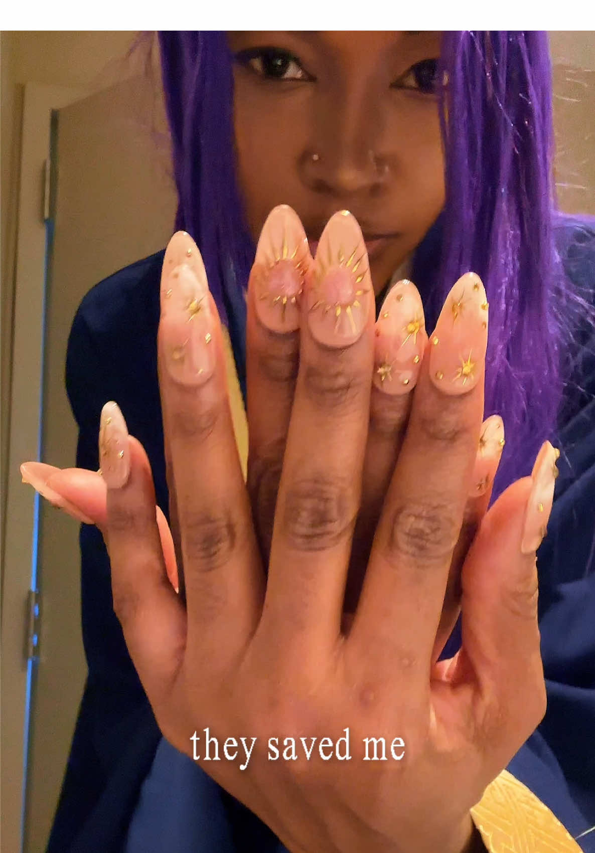 The nails are Jinchi Approved @Nailphoria #pressonnails #jinshi 