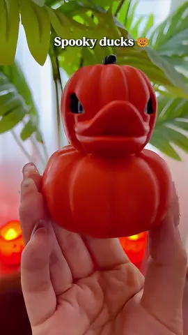 Part 227 | think these are adorable! #tiktokshopfinds #halloweendecor #halloweenducks #pumpkinducks #spookyfinds #halloweentrinkets #halloween