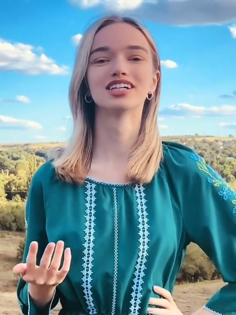 ✨🇲🇩 La mulți ani, Republica Moldova! 🇲🇩✨ Autoguvernarea Studențească a USM urează tuturor cetățenilor o Zi a Independenței plină de mândrie, unitate și speranță pentru un viitor mai bun! 💙💛❤️ 🎓 Tinerii sunt forța și viitorul țării – împreună construim o Moldovă liberă, modernă și prosperă. #ZiuaIndependenței #ASUSM #Moldova #USM #StudentPower