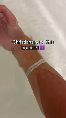 Rep Jesus with this iamsecond bracelet #iamsecond #jesus #bracelet #tiktokshop #fyp 