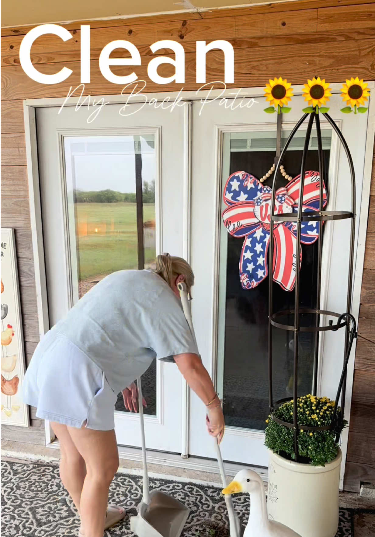 Clean my back patio with me #clean #bikinis #decorations 