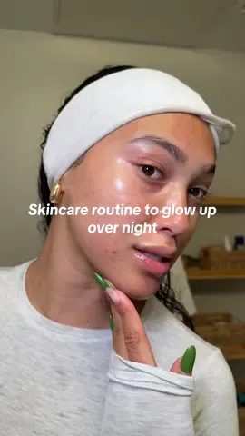 time to get in our skincare bagggg🫧 products: @The Face Shop US rice water cleansing oil @Youth To The People green tea cleanser @medicube global pdrn toner @Murad Skincare acne serum orveda bio tech @Facile Skin hylauronic acid + targeted calming serum @Olehenriksen peptide boost moisturizer + vitamin c eye cream @laneige_us mist + lip mask @NULASTIN eyelash serum 