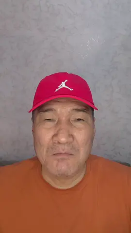 брабутапутариа Дэ ве шупа́ну ме бусетчи́нью. бусе́т, бусе́т, бусе́т, бусетчи́нью версия 2 в красной кепке что услышал то и пропел вместе с MONTAGEM VOZES TALENTINHO - Super Slowed DJ JUAN heapper #фонк #phonk #пхонк #пропел #что 