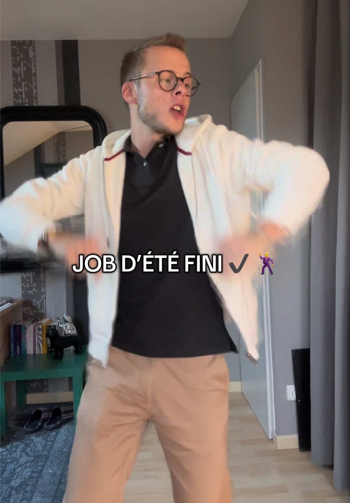 Mes collègues du tribunal vont me manquer quand même … #jobete #etudiant #tribunal 