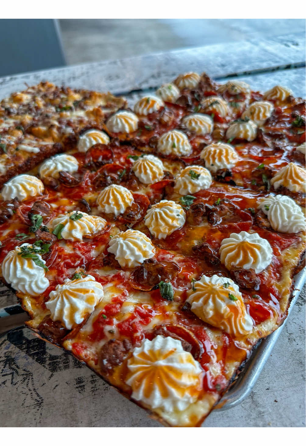 Detroit Style Pizza in Winter Park FL 🍕 #pizza #detroitpizza #food #fyp #orlandoflorida 
