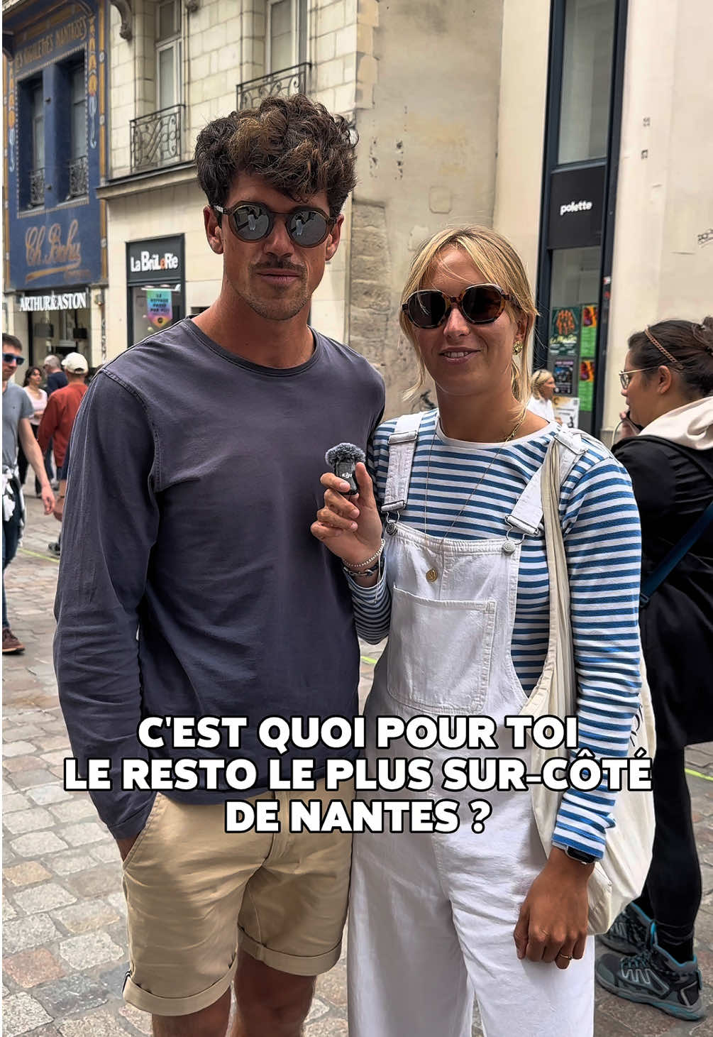 Alors, c’est quoi pour toi le restaurant le plus sur-côté de Nantes ? 🙈 #nantes #nantesfoodguide #nantesrestaurant #nantesresto #nantesfood 