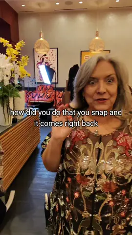 Guess what she said when she saw the magic? #magictrick #vegas #foodtiktok #lasvegastiktok #charity #magick #vegasfood #magician 