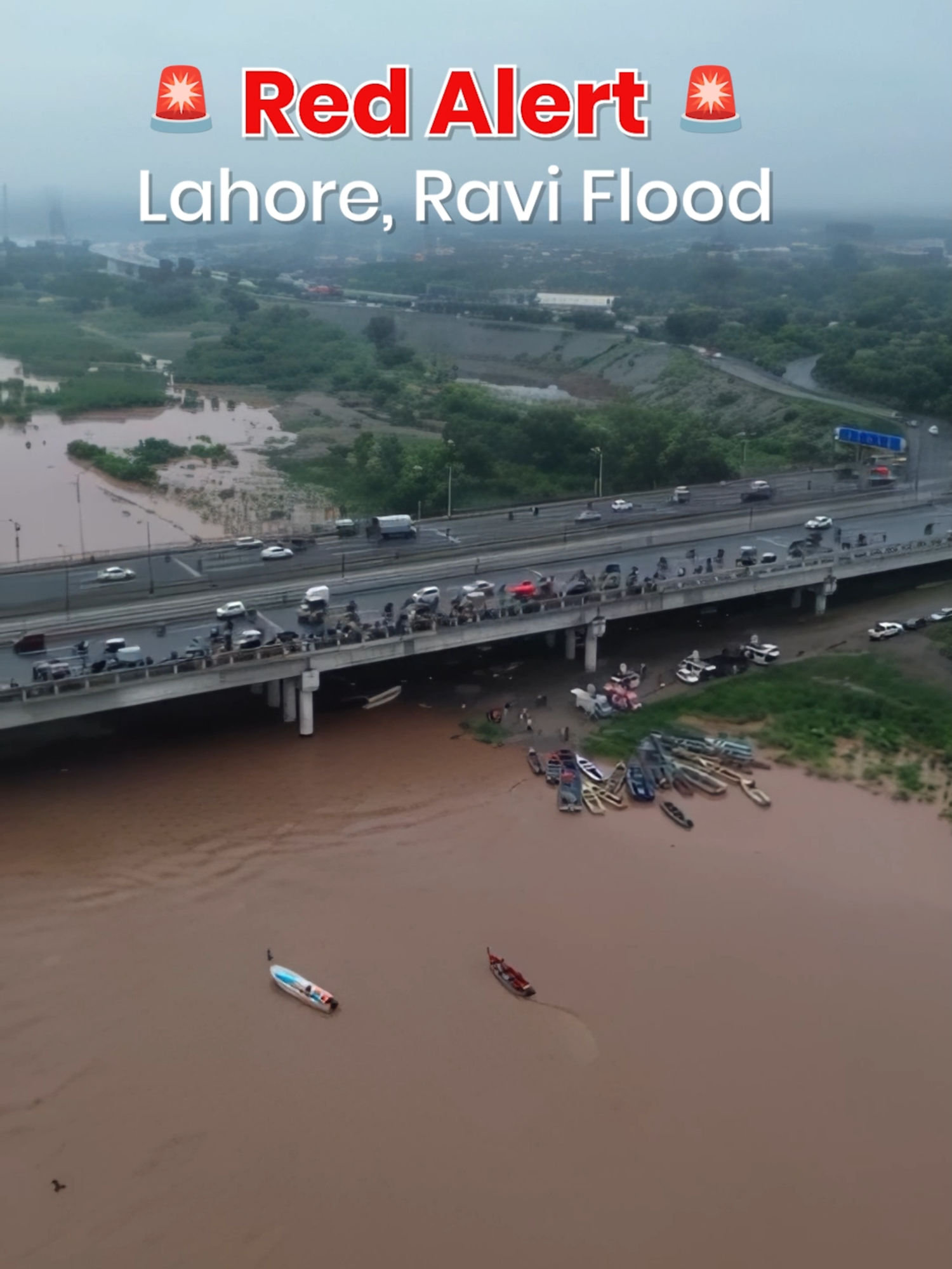 Lahore Ravi Flood Warning High Alert #flashflood #floodinginpakistan #flood2025 #floodwarning #lahoreflood