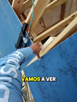 Y asi se instala se mide y se hace buen trabajo 