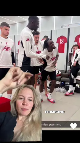 Wrong answers only, why is Frimpong in handcuffs?  #liverpoolfc #lfc #ynwa #footballtiktok #frimpong 