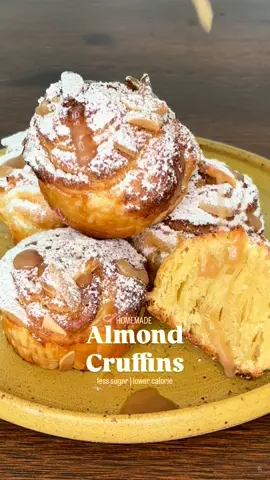 The baked good OF MY DREAMS. Those layers tho 😍😭  Less sugar, lower calorie.. these ALMOND CRUFFINS (with 7g protein, too) are so flakey, with the softest, richest almond-y filling. The filling to flake ratio is 10/10 and the flavor is 💯 Comment ‘CRUFFIN’ and I’ll send the recipe and macros straight to you. Bonus: they’re SO easy to make.  #almondcroissant #cruffins #healthiertreats #betterforyou #lowercalorietreats  