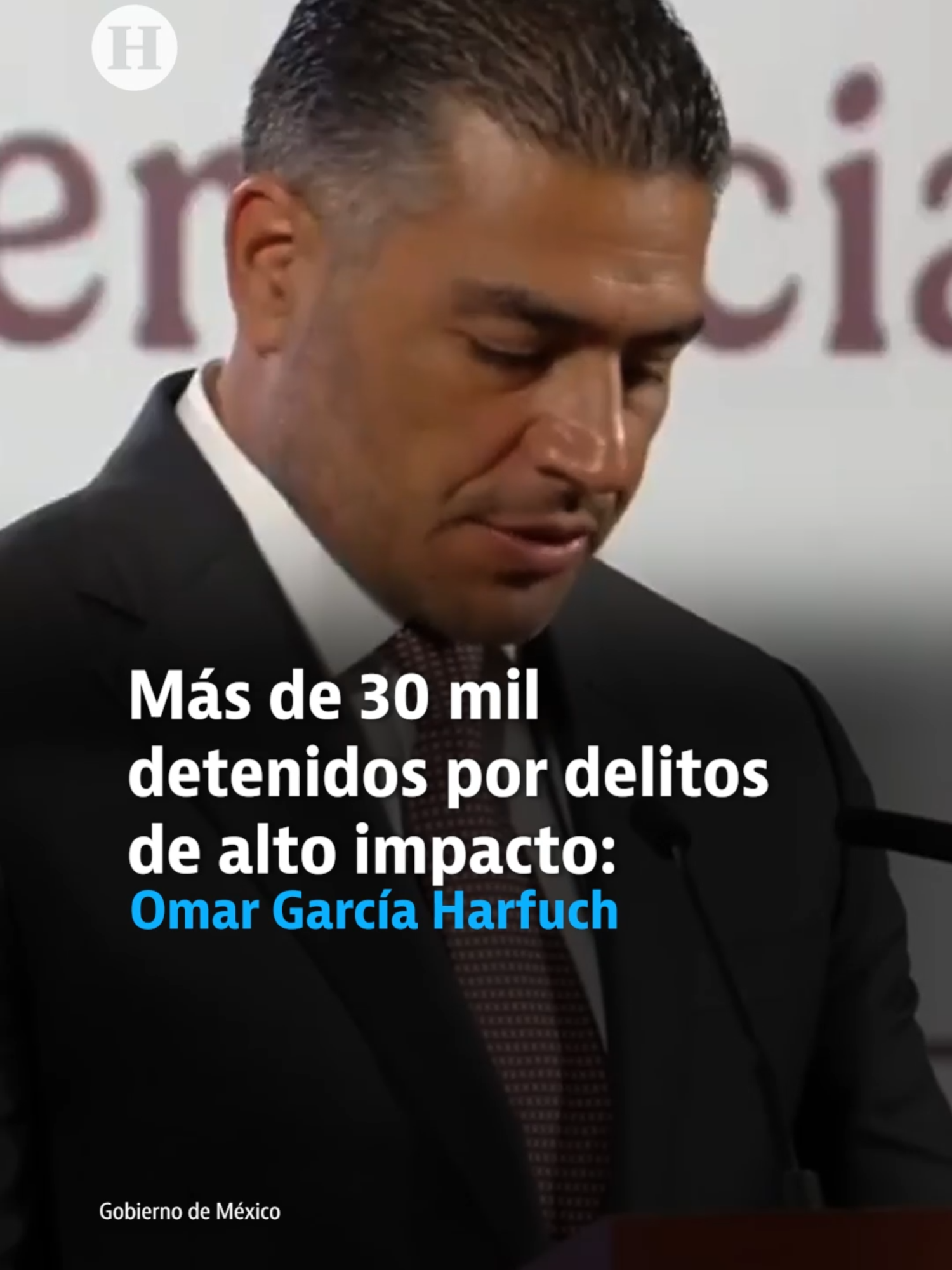 ▶️ Omar García Harfuch, titular de la SSC, informó los avances de la estrategia nacional de seguridad del Gobierno de México. Desde octubre de 2024, se han registrado más de 30 mil detenidos por delitos de alto impacto, tan sólo en las últimas dos semanas se han detenido más de mil personas. #LaMañaneraDelPueblo  #HeraldoDigital