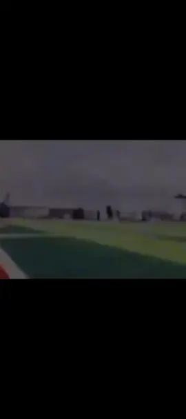 انا كيف وقعت في حب. T.... و.................. A
