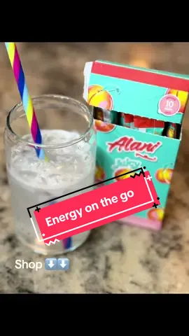 I love the energy on the go packets because it’s so easy to carry in my purses  for on the go 😊✨#alaninu #onthegoenergy#momlife #creatorsearchinsights #fyp 