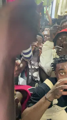 Mimbazoh #musiquechallenge #chalengetiktokok #camerountiktok🇨🇲 @Paul Pogba 🇨🇲⚽️ @Boys Medeline @Je te lance @15Records Production 