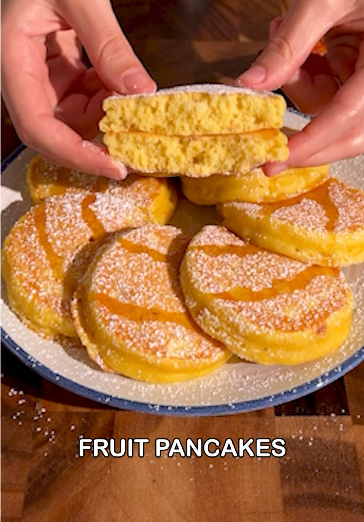 FRUIT PANCAKES 🍑 Few ingredients, super quick to make, and perfect with any summer fruit you love: peaches, plums… 🍒🍐 INGREDIENTS (makes 6 pancakes) 105 g (¾ cup) all-purpose flour 4 g (1 tsp) baking powder 25 g (2 tbsp) sugar 1 egg 60 g (¼ cup) Greek yogurt 15 g (1 tbsp) vegetable oil 120 g (1 peach / 1 cup chopped juicy fruit) DIRECTIONS – Blend all the wet ingredients together (like in the video). – Pour over the mixed dry ingredients and stir gently. – Cook the pancakes over medium heat with a lid on, about 2 minutes per side. – Serve with whatever you like best. HAPPY PANCAKING : ) . 🍑 Which fruit would you try first? . #thepancakeeden #breakfast #dessert #EasyRecipes #asmrbaking 