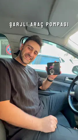 🚗 Gece yolda lastiğin indi benzinlik yok 👉 Araç Pompası yanında olsun ✅ Araba motor bisiklet top hepsini şişirir 💡 LED fener 🔋 Type-C şarj & powerbank desteği ⏱ 0’dan 32 PSI’ye 10 dakikada 🧳 Torpidoya sığar 🎁 3 taksit 🚚 Ücretsiz kargo 💳 Kapıda ödeme 🔥 Her yolculukta lazım!