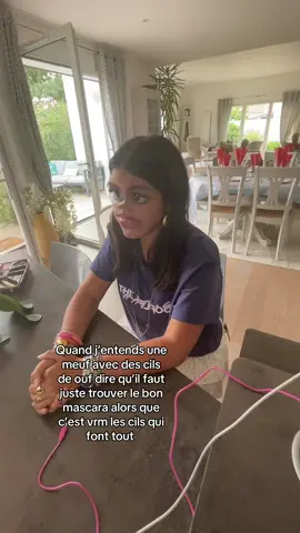 Ils rentrent mm pas dans le recourbe cils aled#tiktok#nanmaisausecours#nvm#jenaimarre#cils#trend