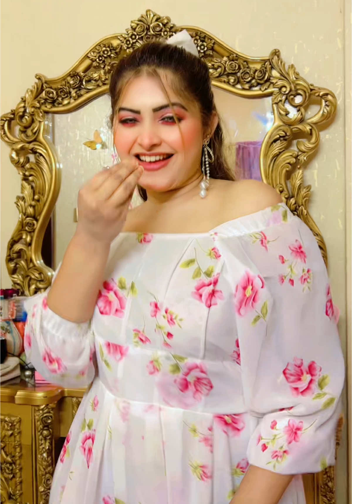 Kisi disco main jaaye 💖 #rozarose #birthdaygirl #trendingsong #viralvideo #tiktokbd 