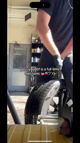 he’s good with his hands #fyp #mechanic #cartok #boyfriend #carguy 