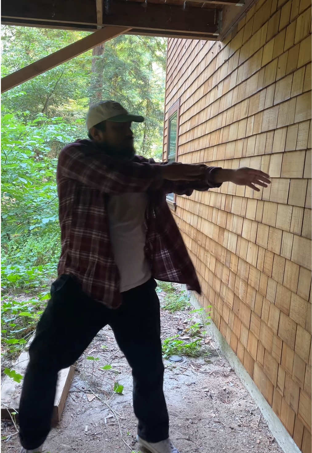 Little freestyle on my trip to Santa Cruz. Just movement exploration, nothing serious but chose this song by @clavita_world cause I’ve been obsessed with her music recently and this is the first song that put me on. Working on a duet choreography for this song but this felt nice. #freestyle #choreography #dance
