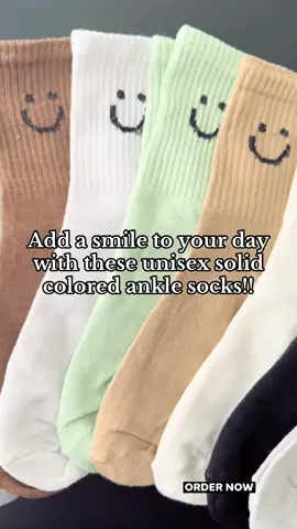 #clothinghaul #sock #unisexfashion #smiles #tiktokshop 