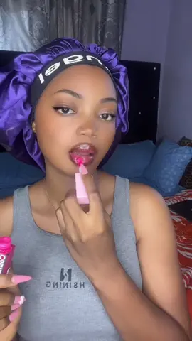 Lipgloss anytime 😊#angiesglamourcosmetics #foryourpages #BeautyTok #glossobsessed 