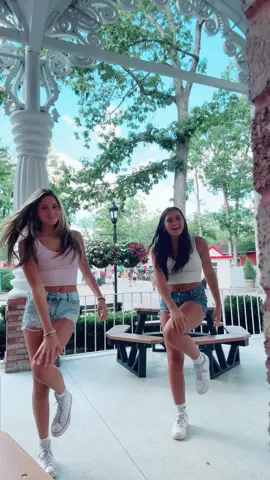 Six Flags!! #amusementpark #sixflags #dance #inspooutfit 