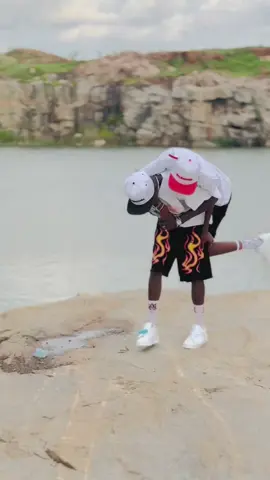 ##tiktokburkinafaso🇧🇫🇧🇫🇧🇫🇧🇫 @DADJU @Desmo Free Shop 770 @🎀~Maria~🎀 @❌FAÏCO FRESH ❌ @Yang et Charifa la star 🤣🗣️ @Dem’s🕸️🦋 
