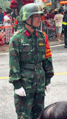 Đồng chí đang cảm thấy bị quấy rối hả 😂😂 #dieubinh #quockhanh #a80 