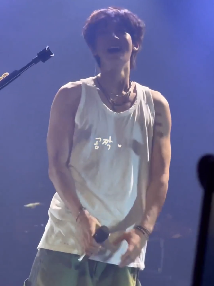 PARK CHANYEOL??!!!🥵🔥  #exo #foryou #xyzabc #live #exoxmyeon  -ctto-