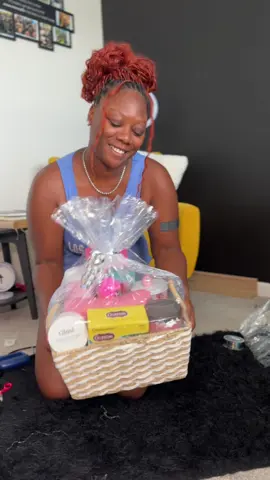 Another basket on the books 💕 This client said “make it pink,” and you know I understood the assignment. From skincare to soft touches, I made sure every single item in this basket was giving comfort + cute. Because when you’re gifting someone a moment to themselves, every detail matters. 💝 ✨ Want to build a basket like this? Whether it’s for a birthday, a new mama, or just because… I got you. 📥 Send me a DM or hit the link in my bio to start building your custom Curated Comfort basket today! #CuratedComfort #SelfCareBasket #PinkVibesOnly  #BlackGirlLuxury  #CustomGiftBaskets 