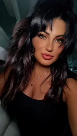 Ce sempre qualcuno.. che quando ascolta Leyla in realtà sta pensann a me..
