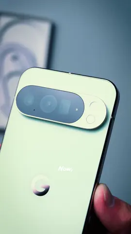 The intersection of tech and photography keeps getting more and more interesting.  - Full YouTube video with more of my thoughts on the way. Thank you to google for sending me the pixel 10 pro xl to borrow and test. #googlepixel10pro #googlepixel10 #proreszoom