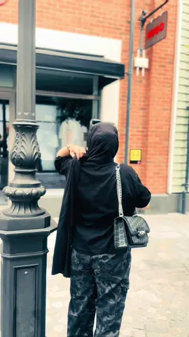 Maya kori, aatho dori neu na go tanii. Chander gari ghurmu London, dino rojhni 🥰😌 @TikTok @TikTok UK @TikTok Trends @TikTok Bangladesh @TikTok France @TikTok Italia #fyp #viral #sylhety #bdtiktokofficial #resh_noor 